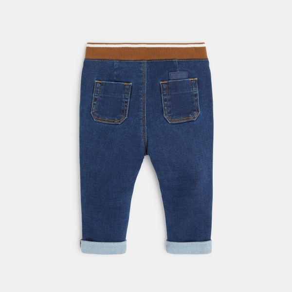 بنطال جينز من قماش الدنيم باللون الأزرق للأطفال الصغار بنطال جينز من قماش الدنيم باللون الأزرق للأطفال الصغار