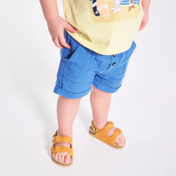 شورت من القطن الخفيف النافر