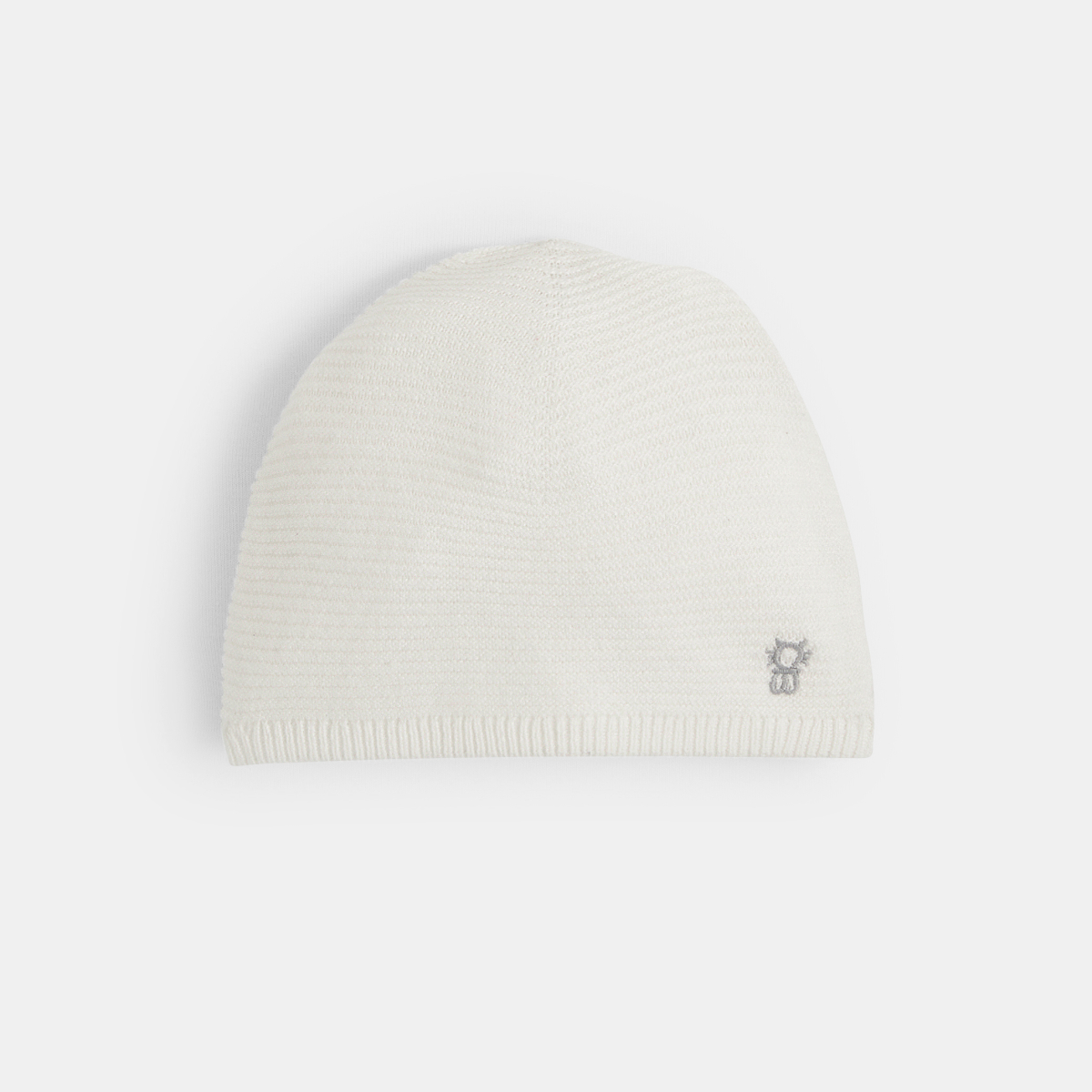 قبعة صوف مضلّعة باللون الأبيض لحديثي الولادة قبعة صوف مضلّعة باللون الأبيض لحديثي الولادة