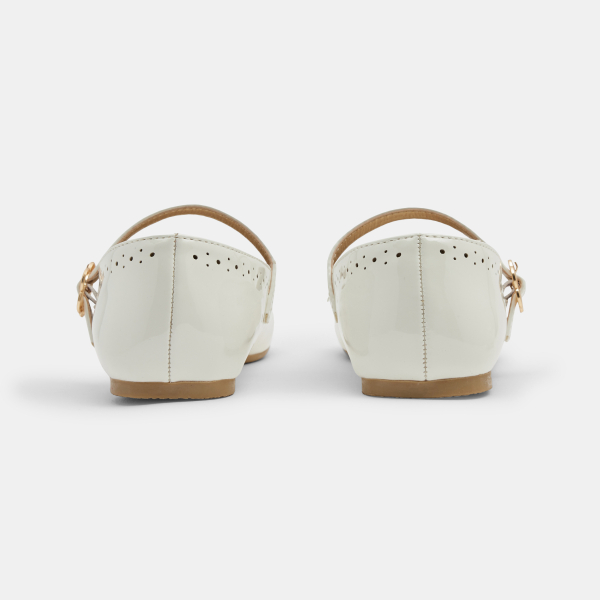 حذاء باليرينا أنيق لامع باللون الأبيض للفتيات حذاء باليرينا أنيق لامع باللون الأبيض للفتيات