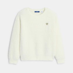 كنزة مضلّعة ناعمة باللون...