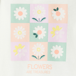 تيشيرت مزين برسمة باللون...