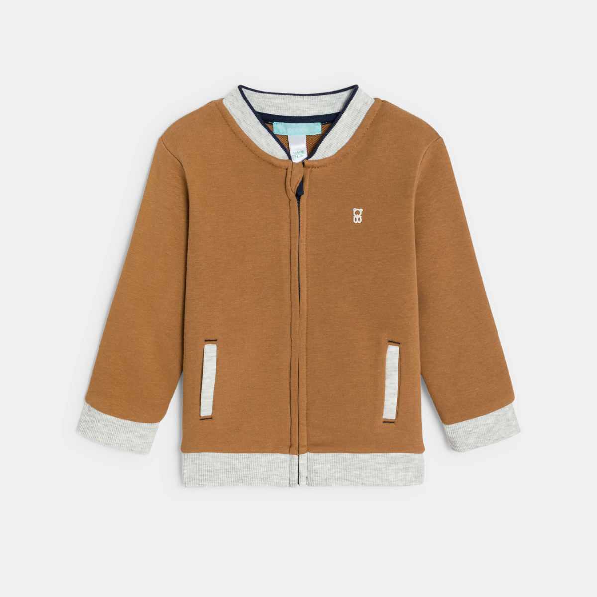 جاكيت من طراز تيدي بسحاب، من الصوف الناعم، باللون البني للفتيان الصغار جاكيت من طراز تيدي بسحاب، من الصوف الناعم، باللون البني للفتيان الصغار