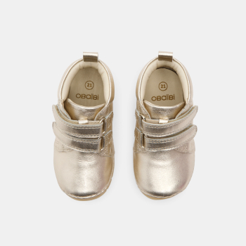 أحذية برقبة عالية باللون الأصفر للخطوات الأولى للفتيات الصغيرات