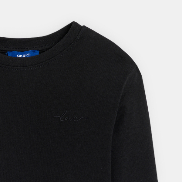 تيشيرت موحد مع تطريز لكلمة LOVE باللون الأسود للفتيات