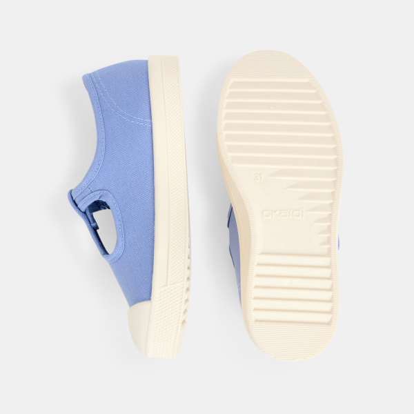 حذاء رياضي بأشرطة قماشية زرقاء للفتيات حذاء رياضي بأشرطة قماشية زرقاء للفتيات