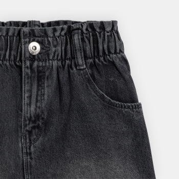 شورت جينز باللون الأسود الباهت للفتيات