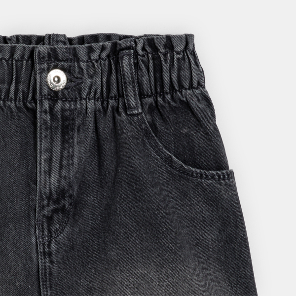 شورت جينز باللون الأسود الباهت للفتيات شورت جينز باللون الأسود الباهت للفتيات