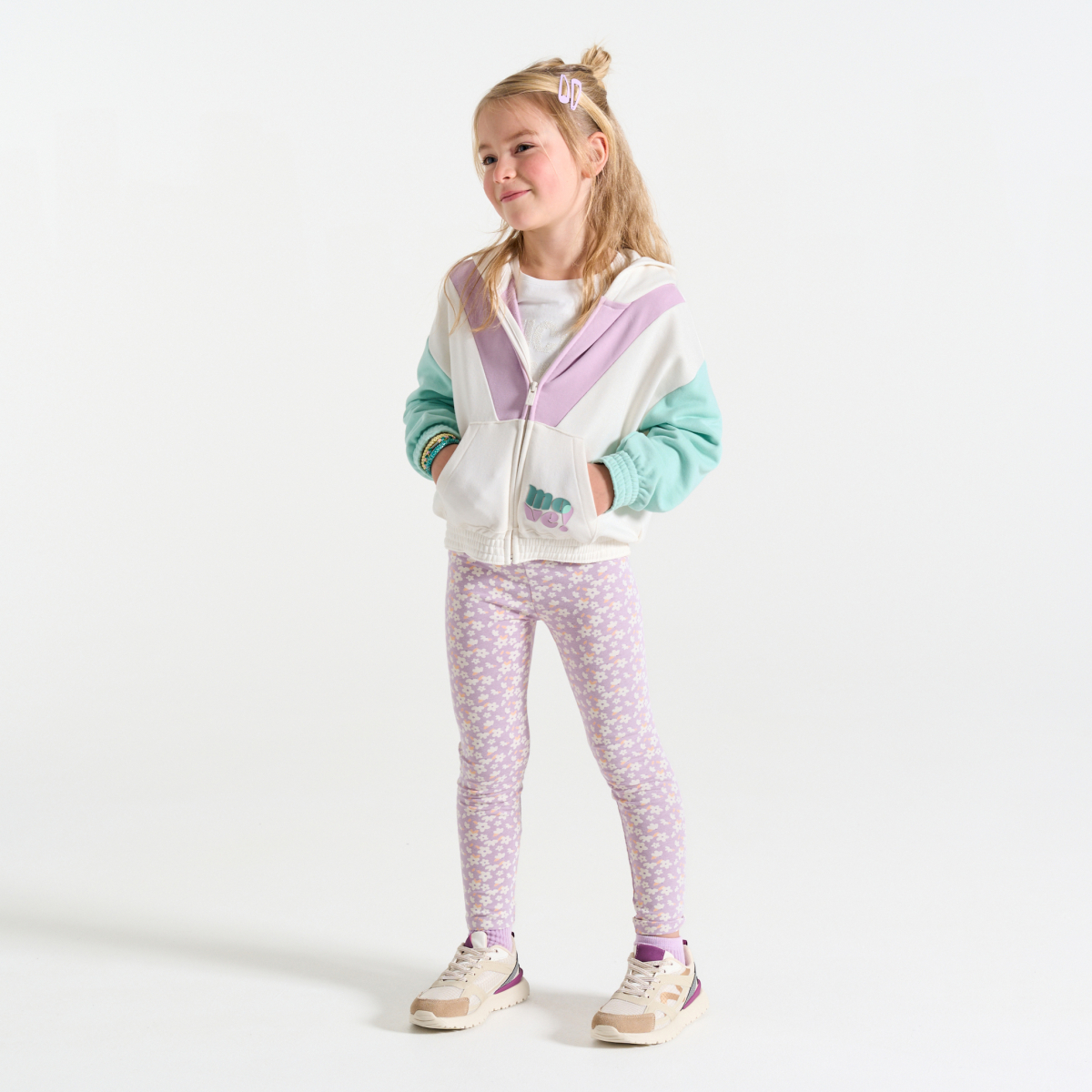 طماق طويل بطبعات، باللون الأرجواني المائي للفتيات طماق طويل بطبعات، باللون الأرجواني المائي للفتيات