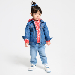 Veste en jean bleu bébé fille