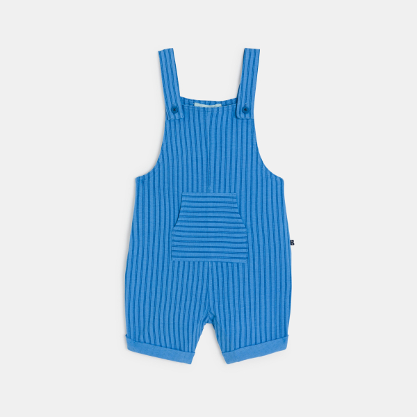 سالوبيت قصير من قماش قطني مقلم، أزرق اللون للولد الرضيع سالوبيت قصير من قماش قطني مقلم، أزرق اللون للولد الرضيع