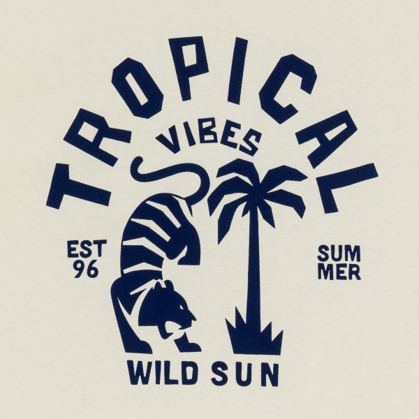 قميص داخلي أبيض اللون عليه نقوش للأولاد قميص داخلي أبيض اللون عليه نقوش للأولاد