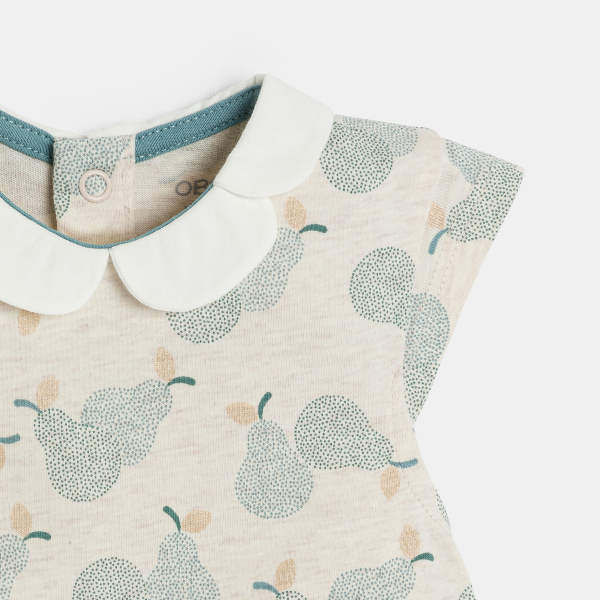 أفرول قصير عليه صورة كمثرى للفتاة الصغيرة، اللون بيج أفرول قصير عليه صورة كمثرى للفتاة الصغيرة، اللون بيج