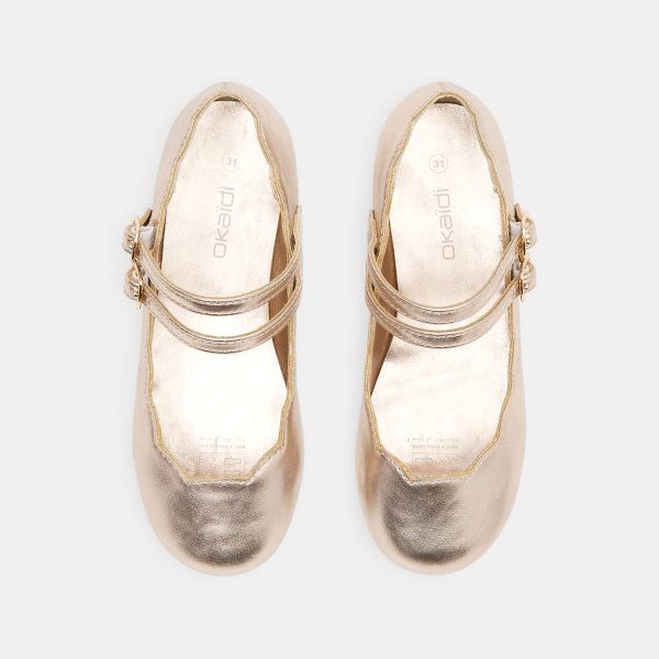 حذاء باليرينة أنيق وردي اللون للفتيات حذاء باليرينة أنيق وردي اللون للفتيات