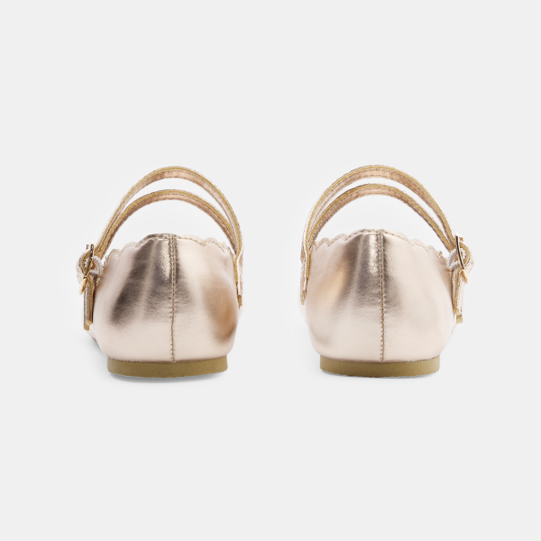 حذاء باليرينة أنيق وردي اللون للفتيات حذاء باليرينة أنيق وردي اللون للفتيات