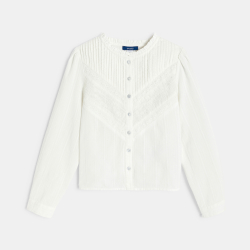 بلوزة بيضاء رومانسية مطرزة...