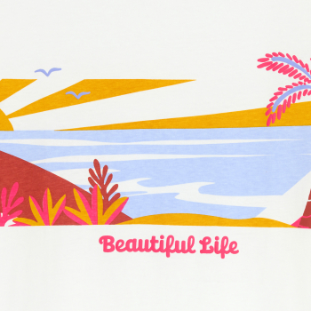 تيشيرت أبيض بأكمام قصيرة بنقش بانورامي للفتيات