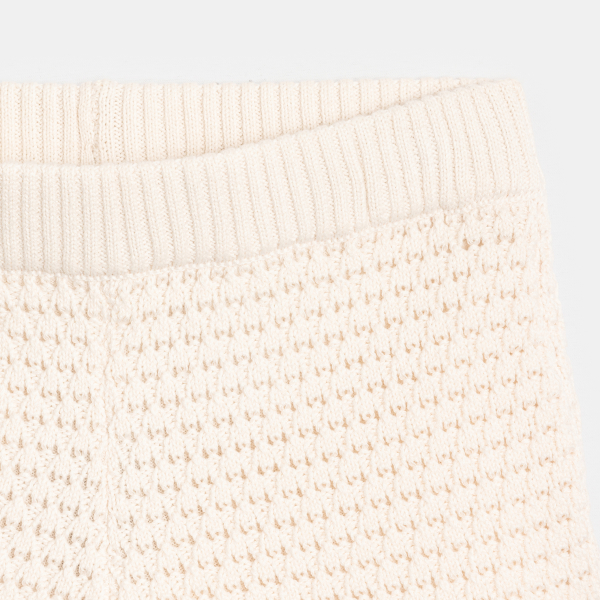 شورت من الكروشية الصوف للبنات شورت من الكروشية الصوف للبنات