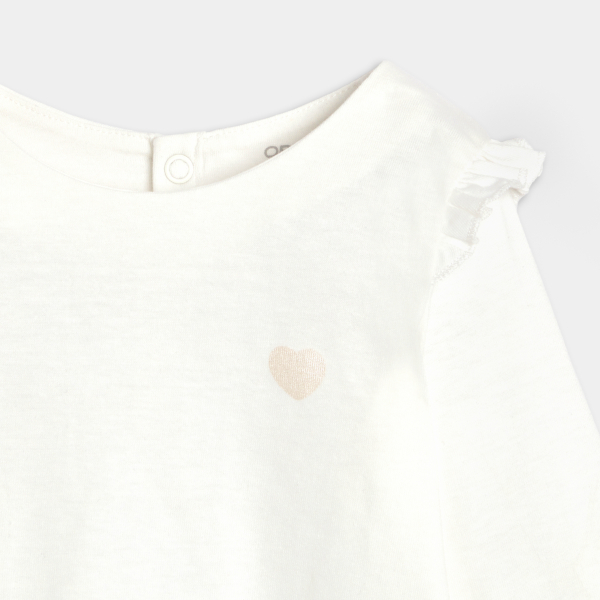 توب بأكمام طويلة وكشكشة، أبيض اللون، للفتاة الصغيرة توب بأكمام طويلة وكشكشة، أبيض اللون، للفتاة الصغيرة