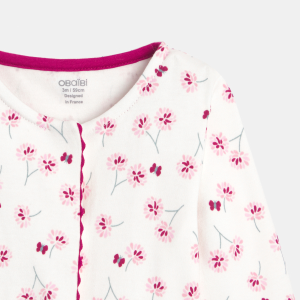 بيجاما قماش، وردية اللون عليها زهور، للطفلة الصغيرة بيجاما قماش، وردية اللون عليها زهور، للطفلة الصغيرة