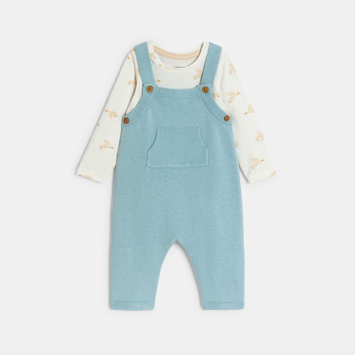 سالوبيت بقماش تريكو وبودي أزرق للصبي حديث الولادة سالوبيت بقماش تريكو وبودي أزرق للصبي حديث الولادة