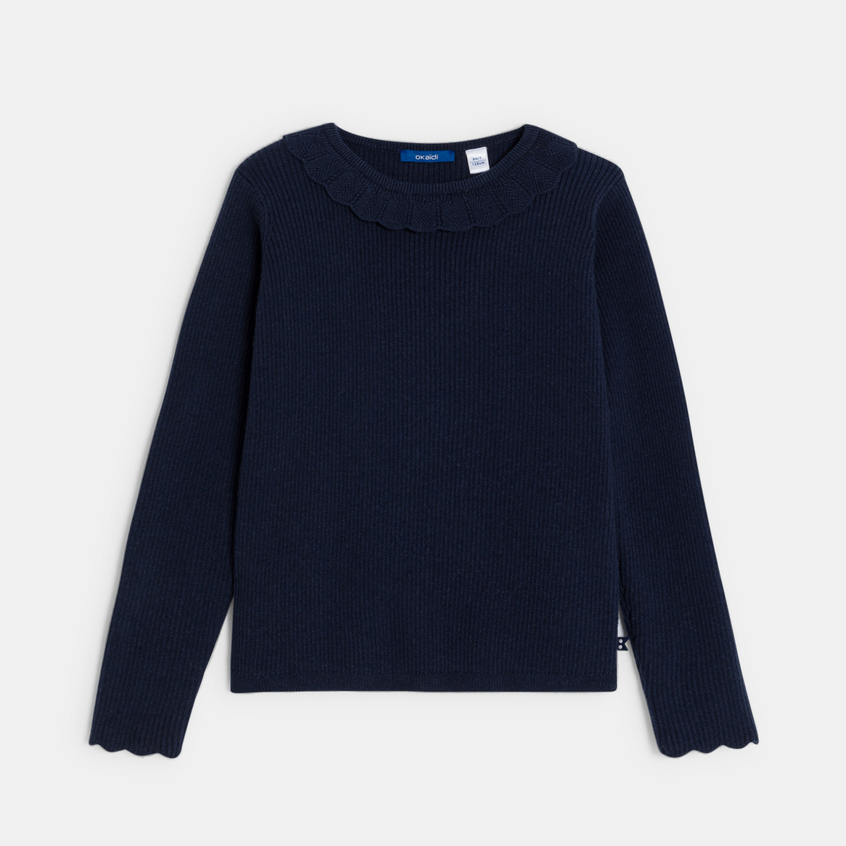 كنزة باللون الأزرق للفتيات كنزة باللون الأزرق للفتيات