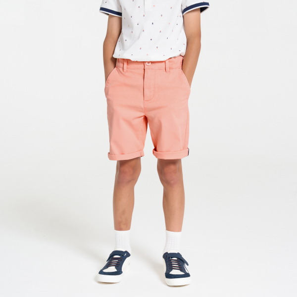 شورت قماش وردي اللون للأولاد شورت قماش وردي اللون للأولاد