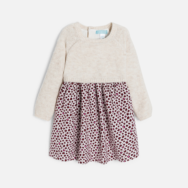 فستان باللون البيج، للفتيات الصغيرات، من نسيجين التريكو والمُخمل، مُزيَّن برسمة الفهد فستان باللون البيج، للفتيات الصغيرات، من نسيجين التريكو والمُخمل، مُزيَّن برسمة الفهد