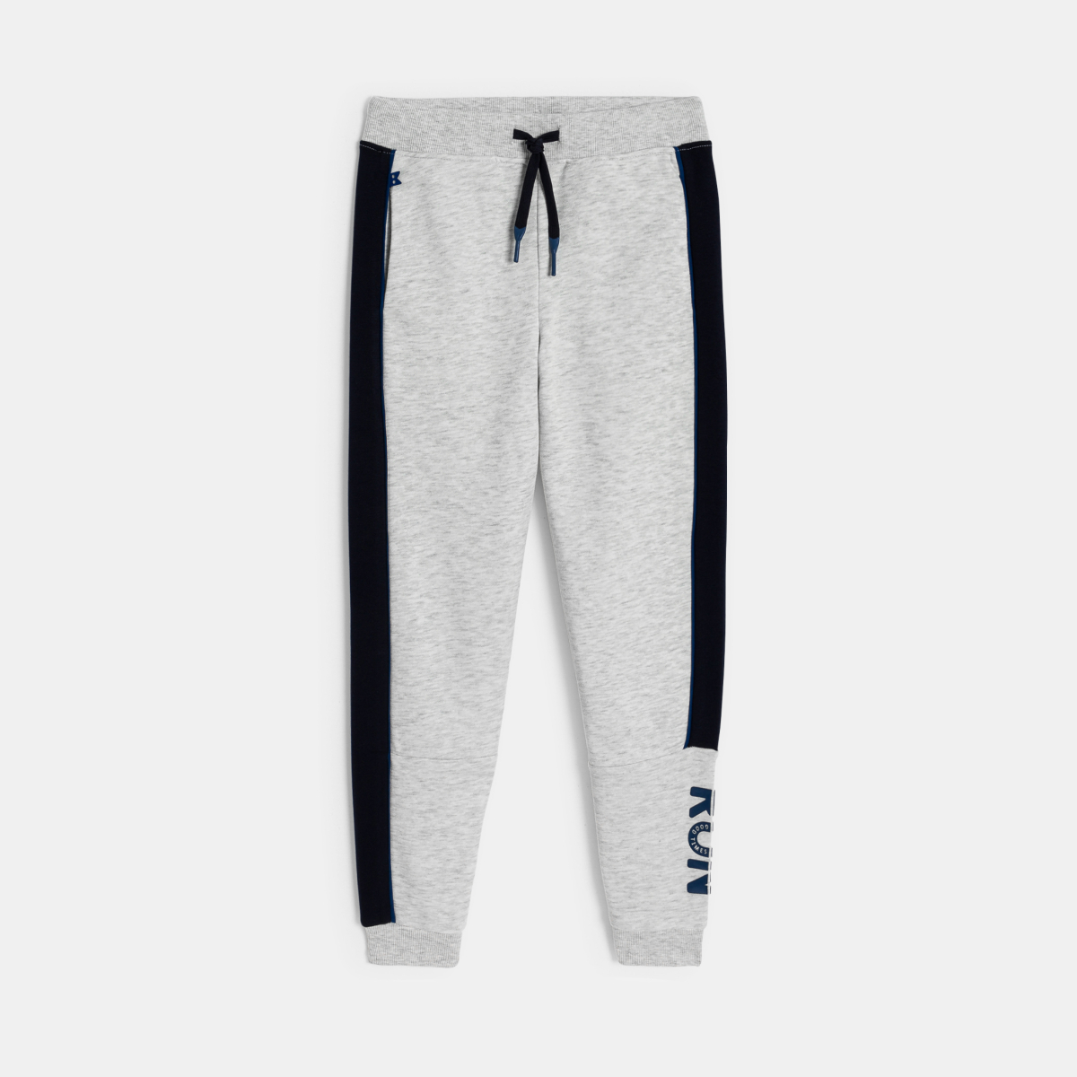 بنطلون رياضي ميلتون بأشرطة جانبية رمادي للأولاد بنطلون رياضي ميلتون بأشرطة جانبية رمادي للأولاد