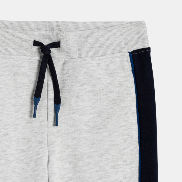 بنطلون رياضي ميلتون بأشرطة جانبية رمادي للأولاد بنطلون رياضي ميلتون بأشرطة جانبية رمادي للأولاد