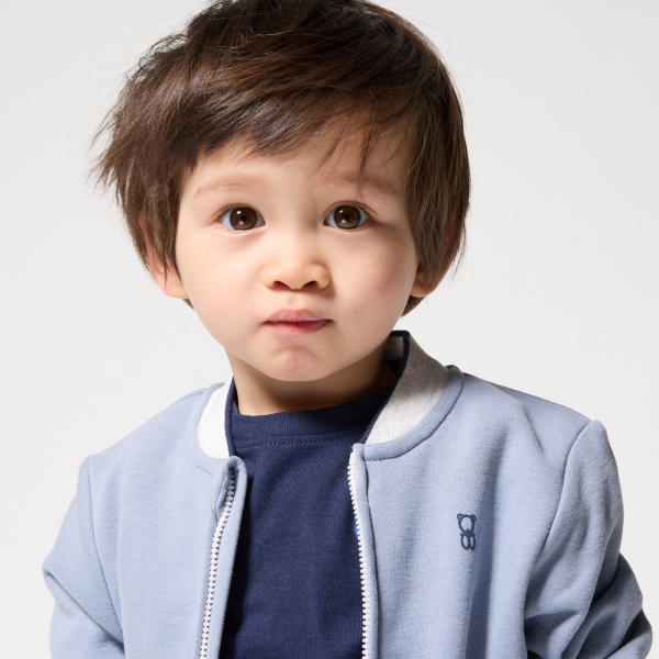 جاكيت تيدي ميلتون أزرق بسحاب، للأولاد الصغار جاكيت تيدي ميلتون أزرق بسحاب، للأولاد الصغار