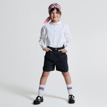 وشاح مريع وردي اللون للفتيات عليه طباعة