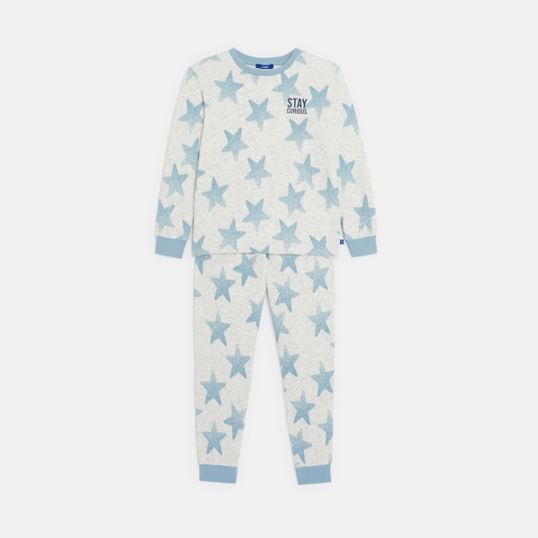 بيجاما من قطعتين للفتيان، باللون الرمادي وبطبعة نجوم بيجاما من قطعتين للفتيان، باللون الرمادي وبطبعة نجوم