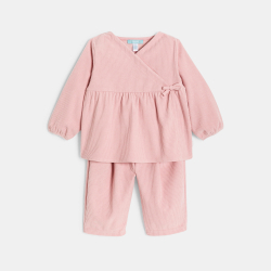 طقم مخملي باللون...