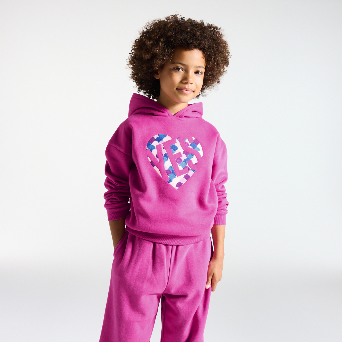 Sweat-shirt cœur fille violet Sweat-shirt cœur fille violet