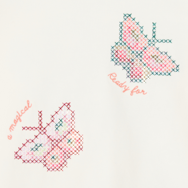 تي شيرت باللون البيج الفاتح، بأكمام طويلة، ومُزين برسمة فراشات، للفتيات تي شيرت باللون البيج الفاتح، بأكمام طويلة، ومُزين برسمة فراشات، للفتيات