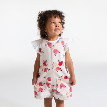 سالوبيت قصير وردي اللون، عليه صور فاكهة، للطفلة الصغيرة