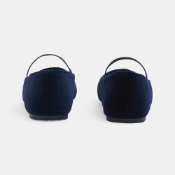 حذاء باليرينا من المخمل...