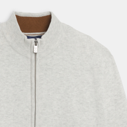 Gilet col montant zippé...