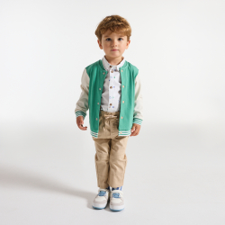 جاكيت تيدي مرسوم عليها فواكه خضراء اللون، للصبي الصغير